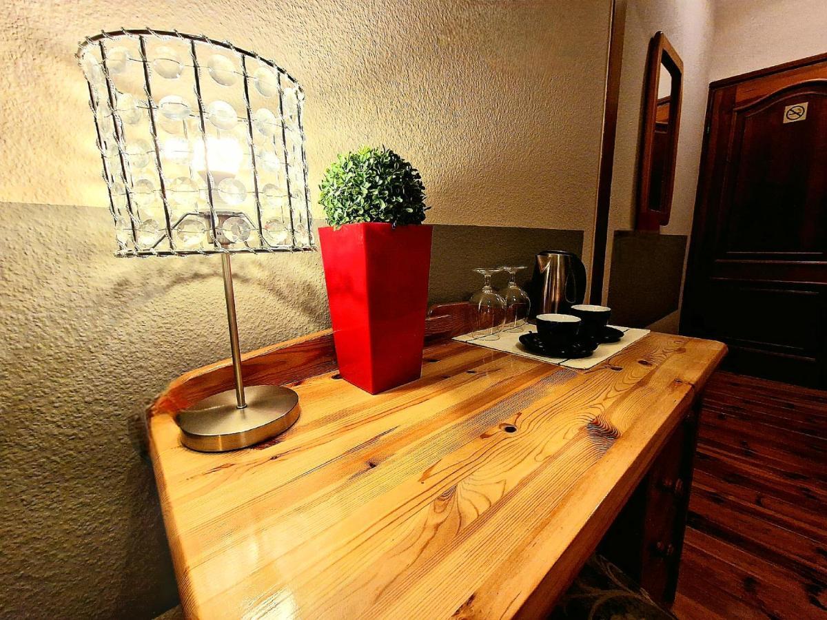 Cieszynski Boutique Hotel & Spa Stare Miasto Cieszyn チェシン エクステリア 写真