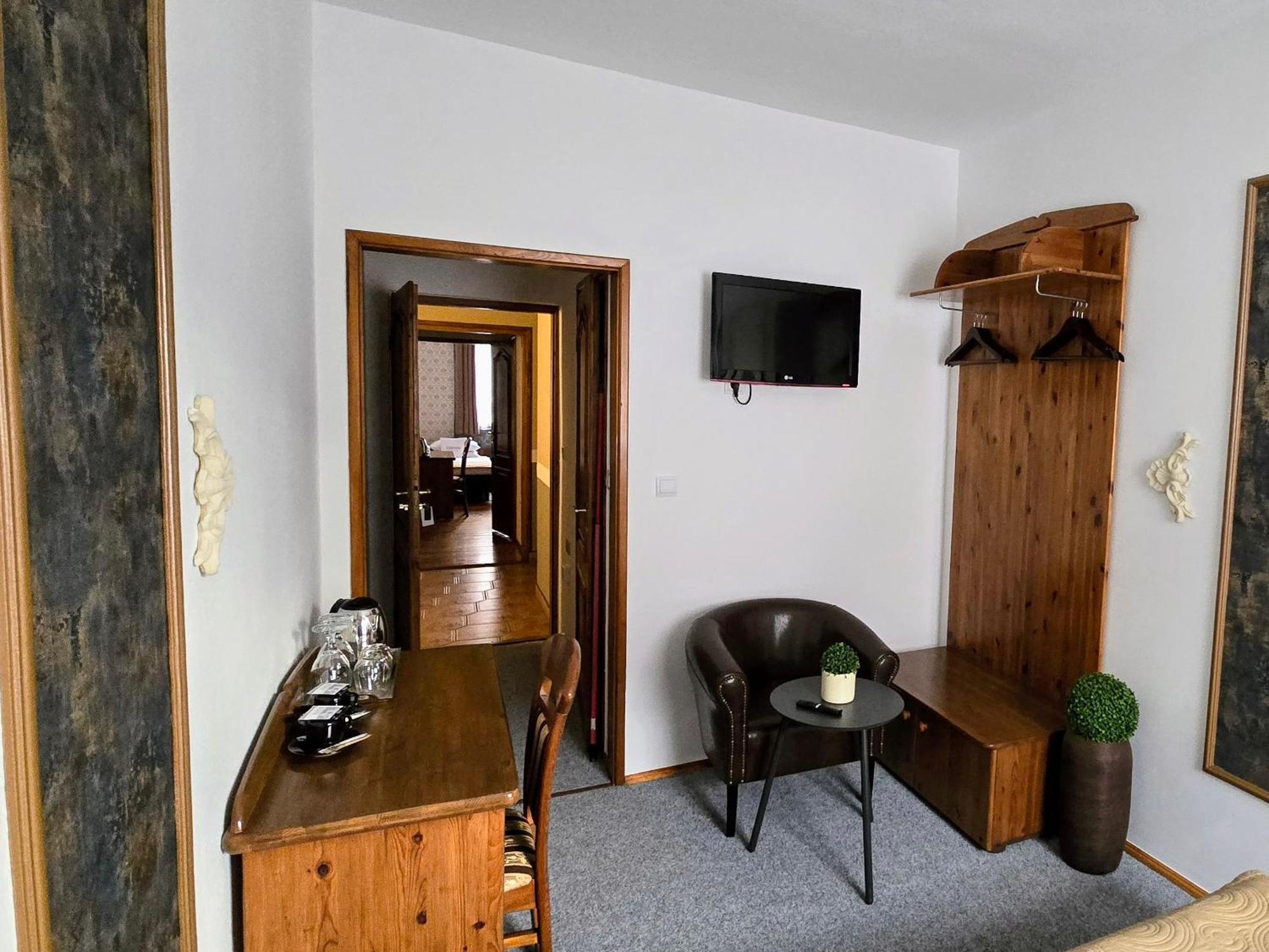 Cieszynski Boutique Hotel & Spa Stare Miasto Cieszyn チェシン エクステリア 写真